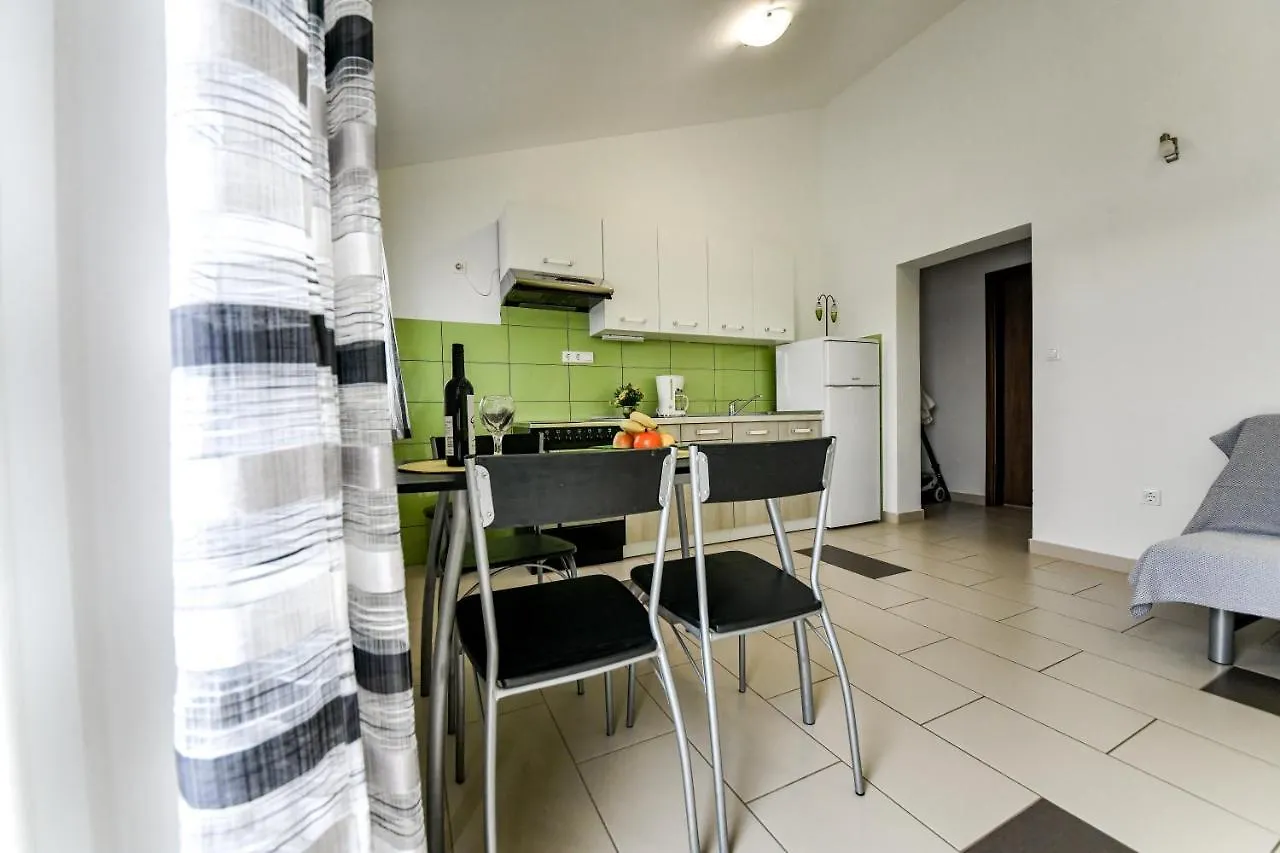 Apartments Joso Rtina