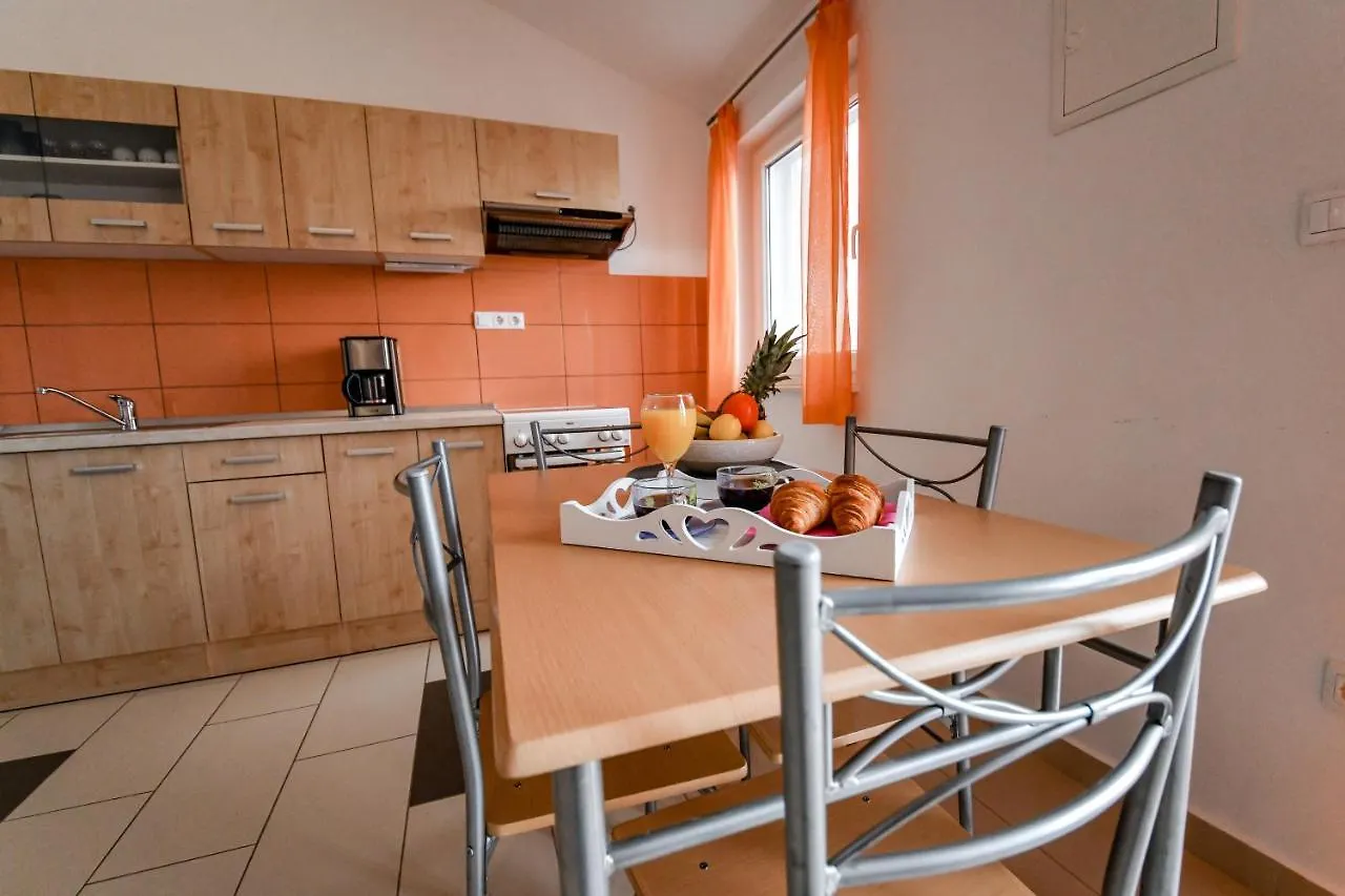 Apartments Joso Rtina