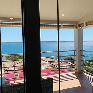 L&l&l Apartament